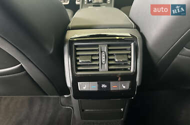 Лифтбек Skoda Superb 2023 в 