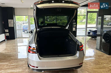 Лифтбек Skoda Superb 2023 в 