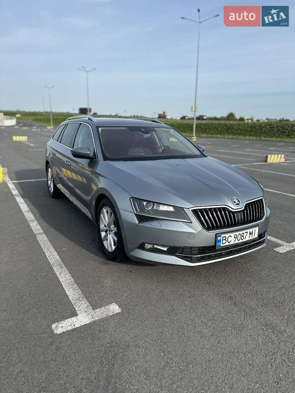 Універсал Skoda Superb 2017 в Львові