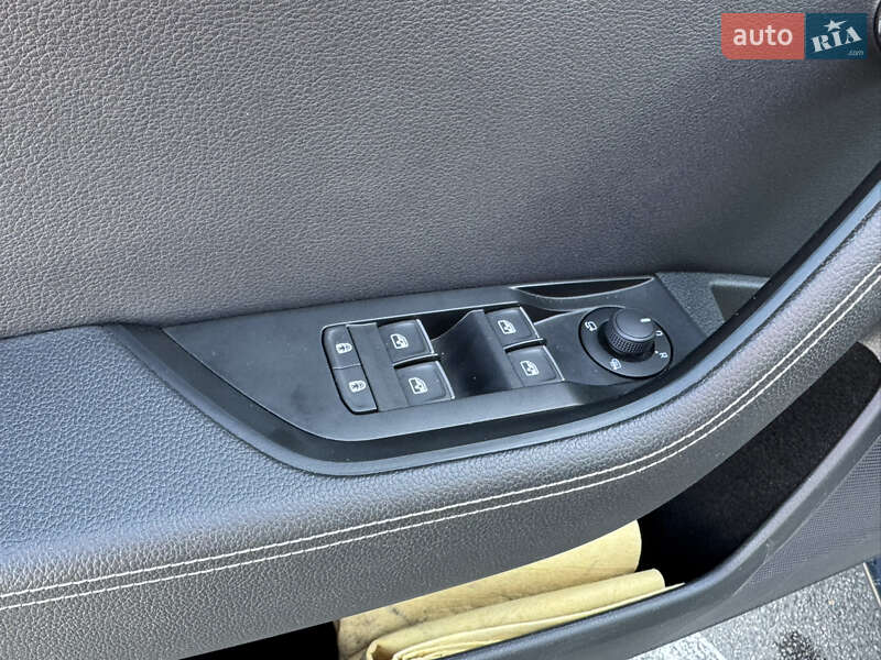 Універсал Skoda Superb 2019 в Києві