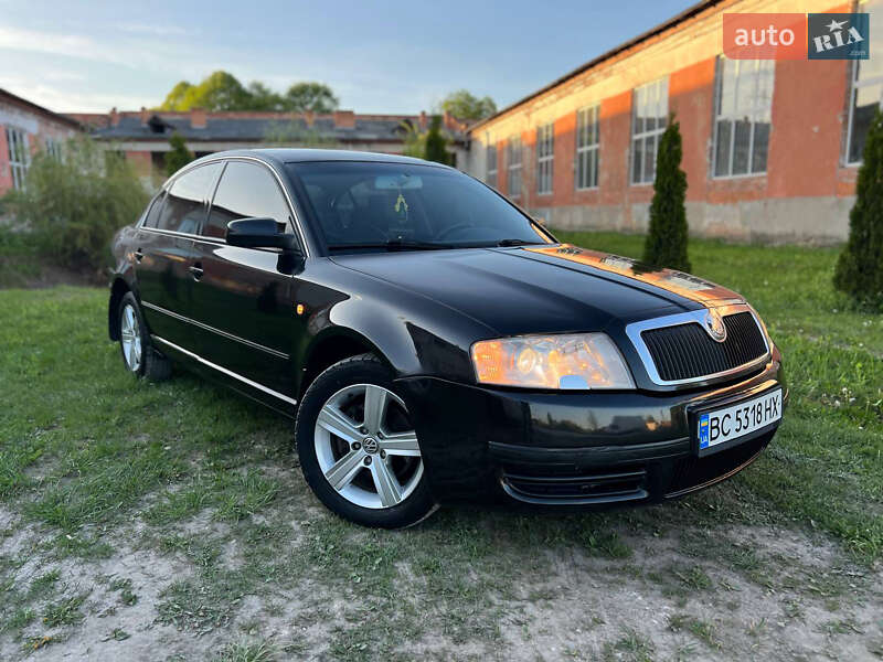 Лифтбек Skoda Superb 2006 в Дрогобыче