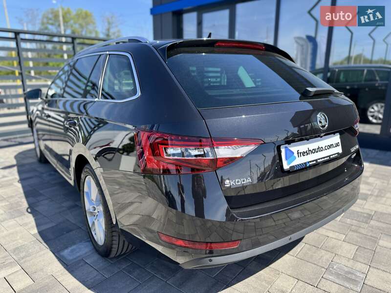 Універсал Skoda Superb 2018 в Рівному