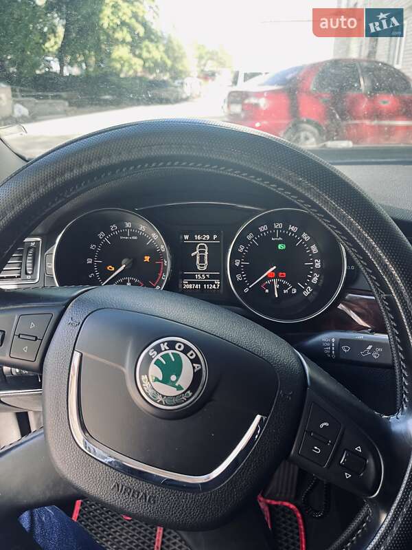 Лифтбек Skoda Superb 2008 в Борзне