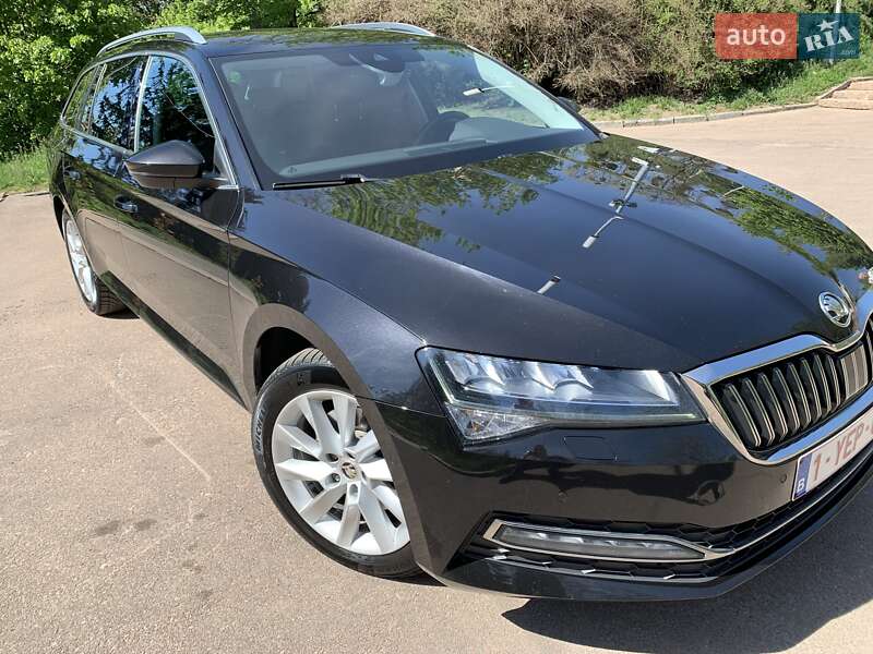 Универсал Skoda Superb 2020 в 