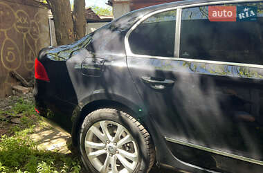 Лифтбек Skoda Superb 2014 в 