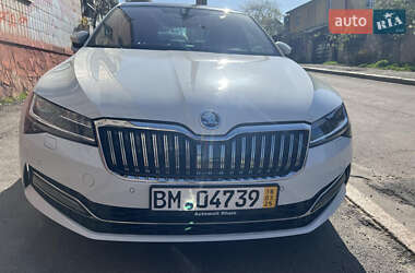 Лифтбек Skoda Superb 2022 в Ровно