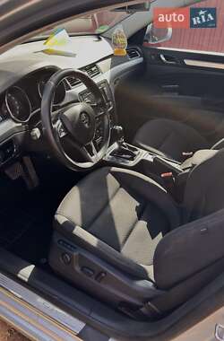 Универсал Skoda Superb 2014 в 