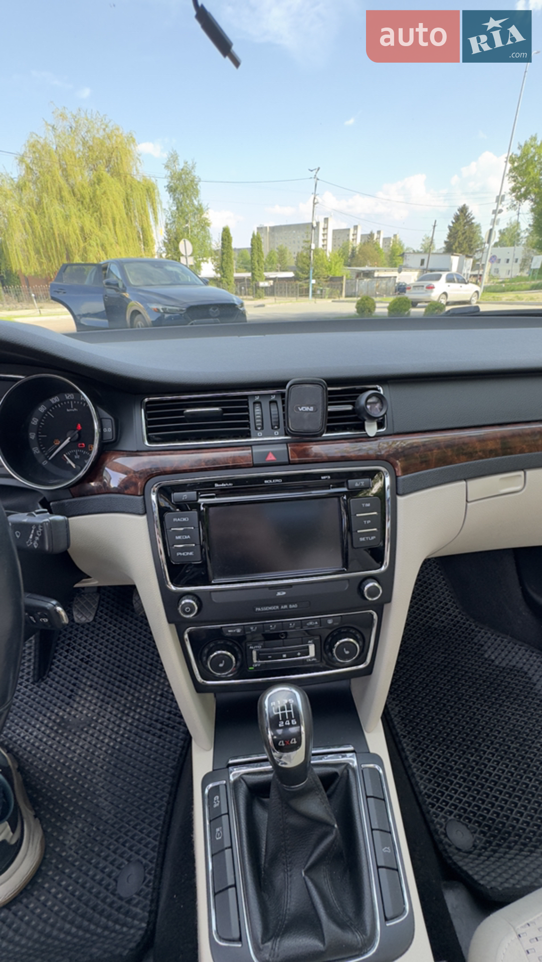 2010 Skoda Superb - мініатюра 11