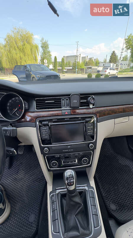 Универсал Skoda Superb 2010 в Львове