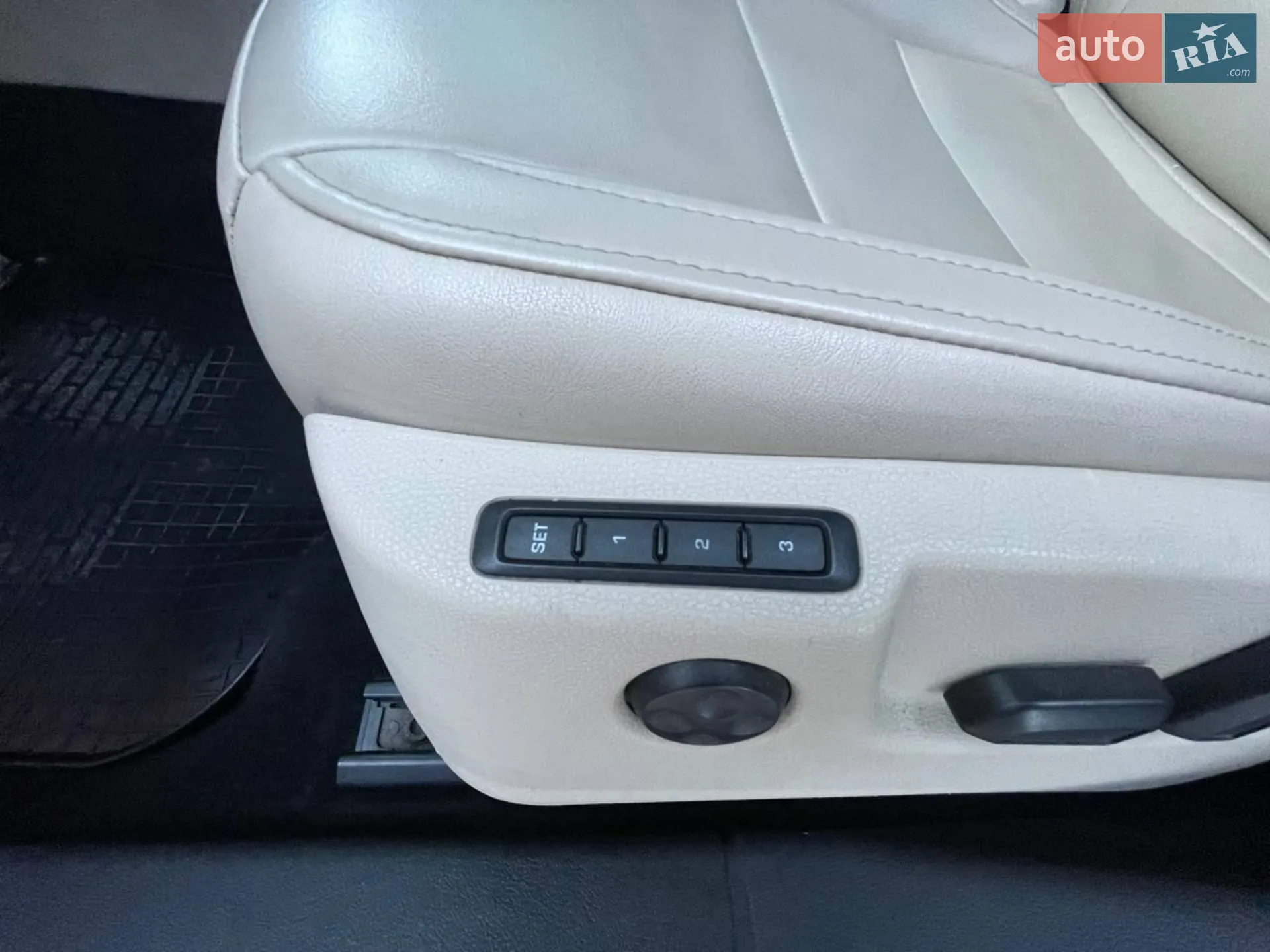 2013 Skoda Superb - мініатюра 23