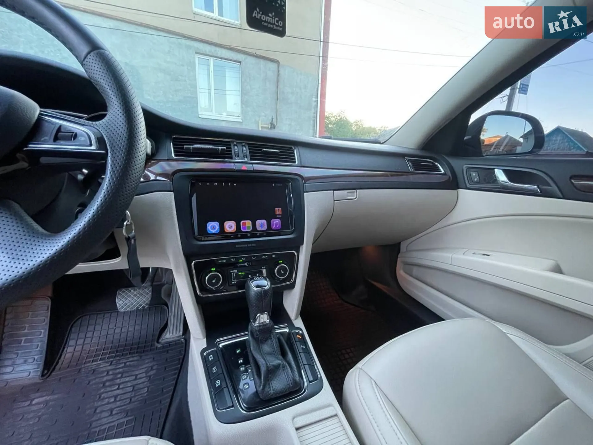 2013 Skoda Superb - мініатюра 24