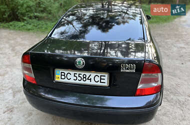 Лифтбек Skoda Superb 2007 в 