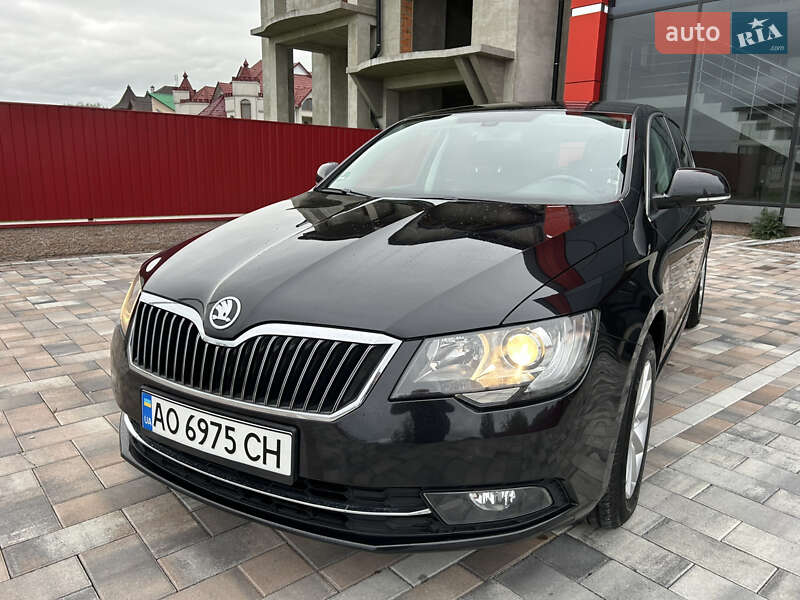 Лифтбек Skoda Superb 2015 в Тячеве фото 12 Лифтбек Skoda Superb 2015 в Тячеве