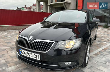 Ліфтбек Skoda Superb 2015 в 