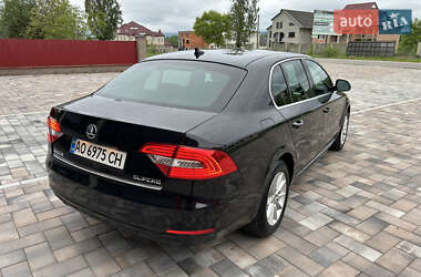 Ліфтбек Skoda Superb 2015 в 