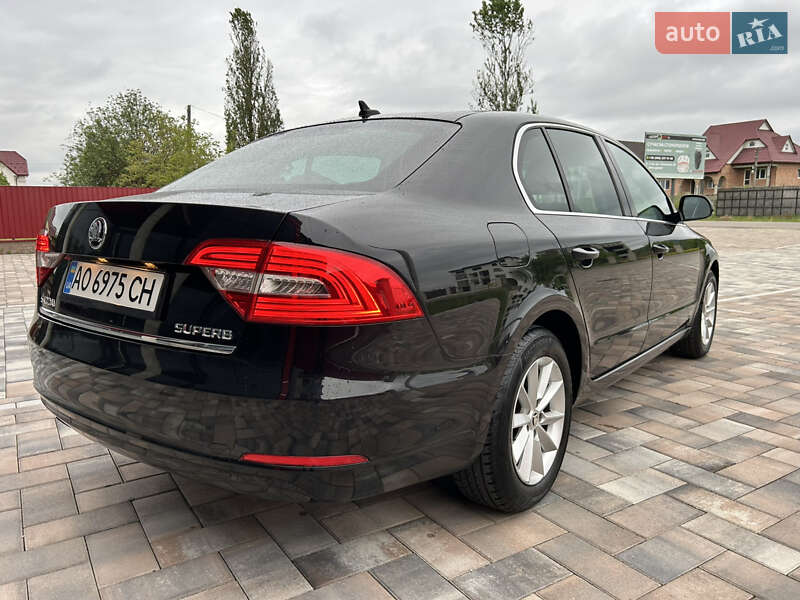Лифтбек Skoda Superb 2015 в Тячеве фото 29 Лифтбек Skoda Superb 2015 в Тячеве