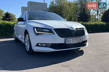 Лифтбек Skoda Superb 2017 в 
