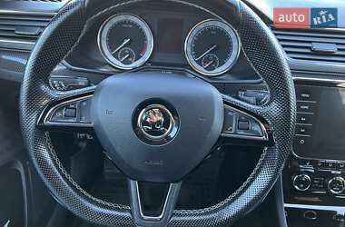 Лифтбек Skoda Superb 2017 в 