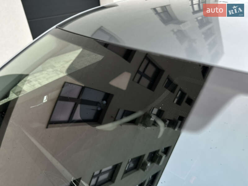 Лифтбек Skoda Superb 2016 в Ужгороде