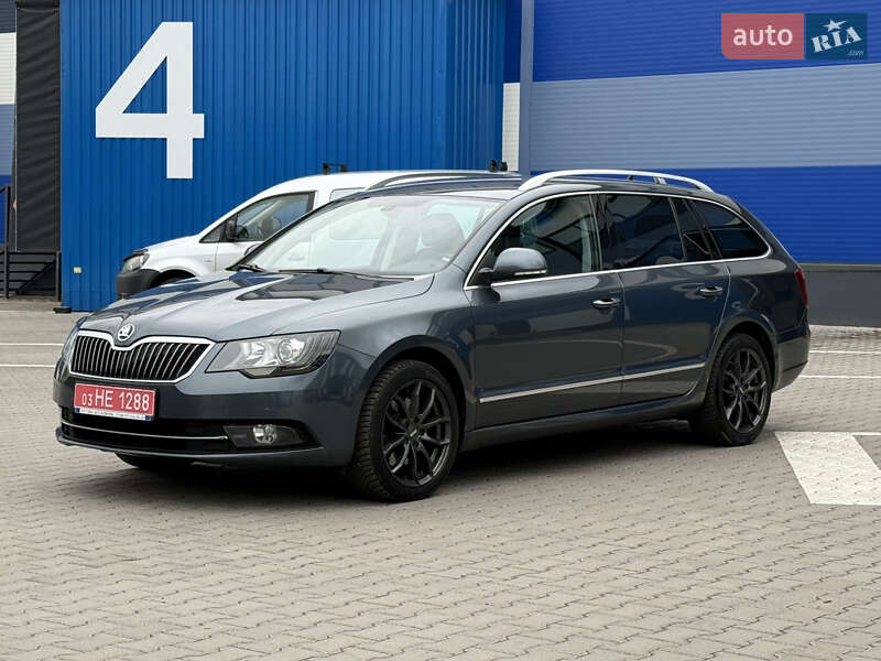 Универсал Skoda Superb 2015 в Ровно
