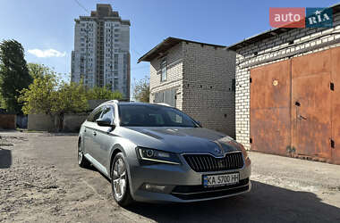 Универсал Skoda Superb 2016 в Киеве