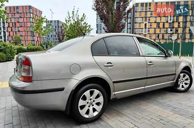 Ліфтбек Skoda Superb 2007 в 