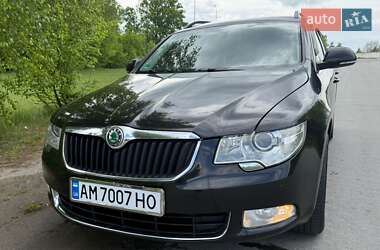 Універсал Skoda Superb 2012 в Житомирі