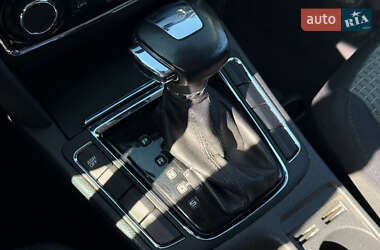 Лифтбек Skoda Superb 2012 в 