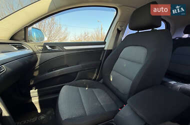 Лифтбек Skoda Superb 2012 в 