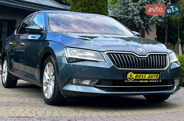 Лифтбек Skoda Superb 2017 в Львове