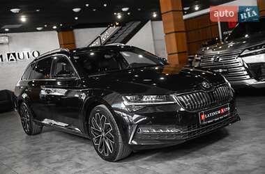 Универсал Skoda Superb 2020 в 