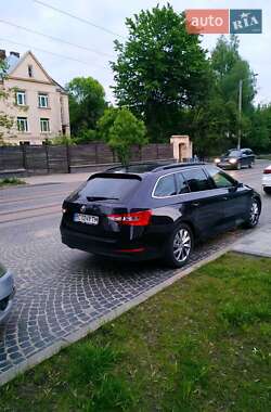 Универсал Skoda Superb 2017 в 