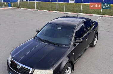 Ліфтбек Skoda Superb 2004 в 