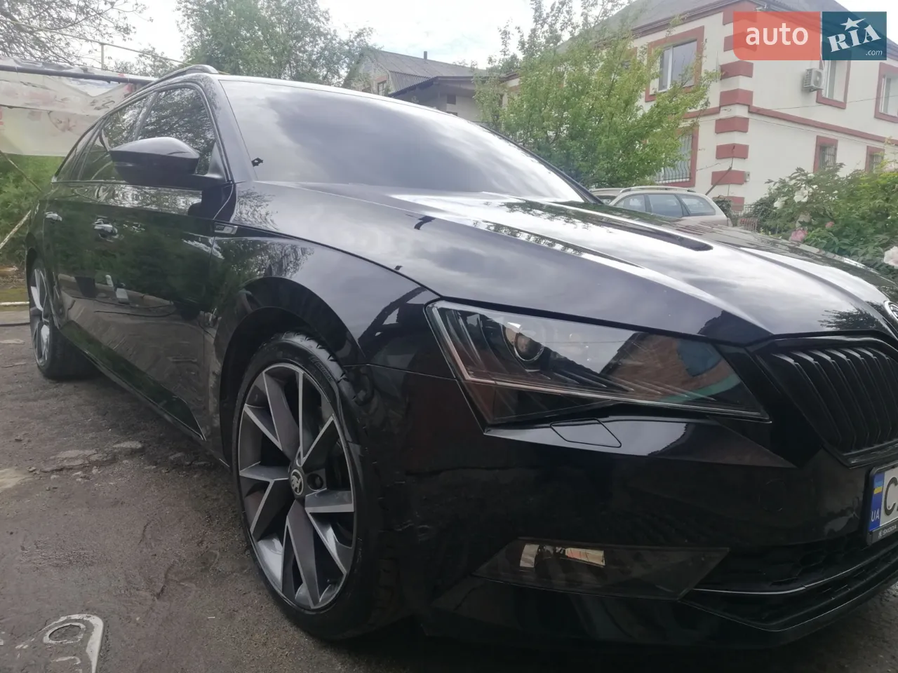 2016 Skoda Superb - мініатюра 2