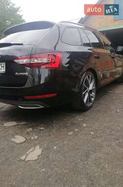 Универсал Skoda Superb 2017 в 