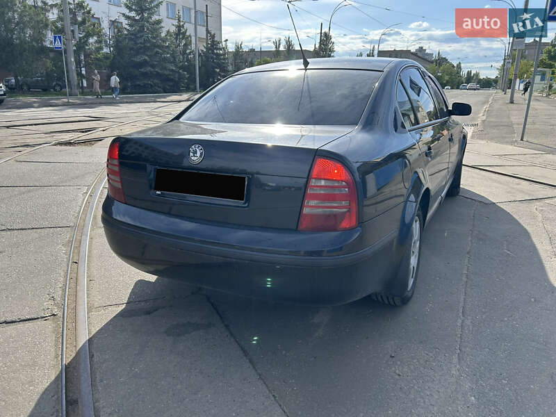 Лифтбек Skoda Superb 2005 в Киеве