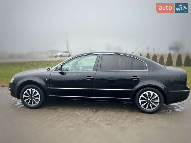 Лифтбек Skoda Superb 2007 в Каменке-Бугской