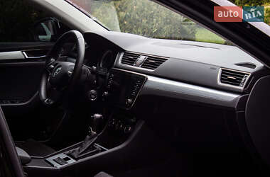Лифтбек Skoda Superb 2020 в 