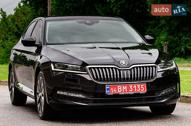 Лифтбек Skoda Superb 2020 в 