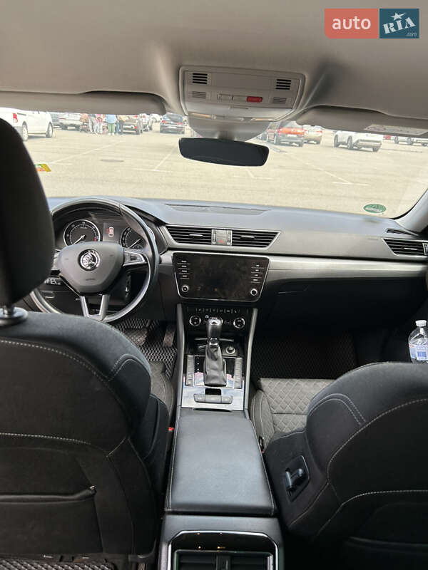Універсал Skoda Superb 2018 в Києві