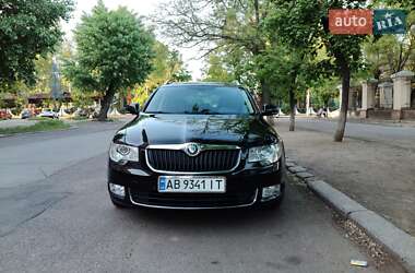 Универсал Skoda Superb 2012 в 