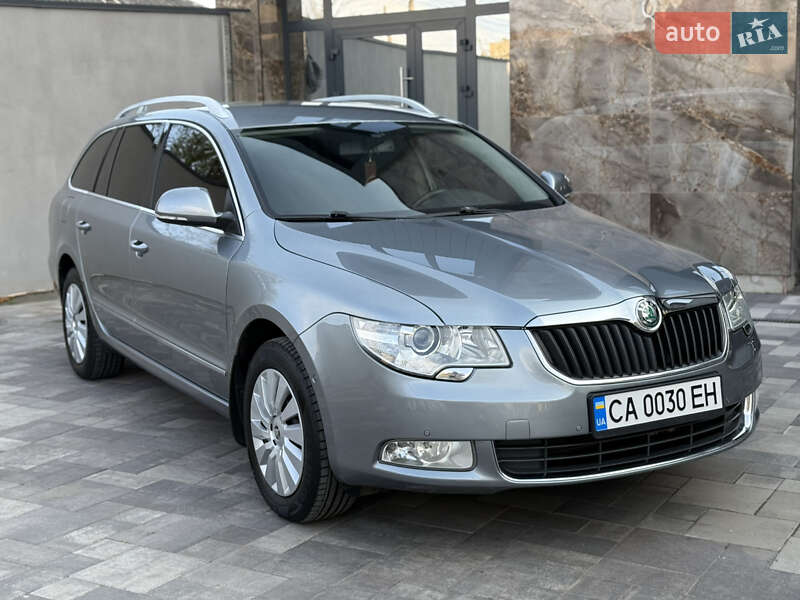 Універсал Skoda Superb 2010 в 