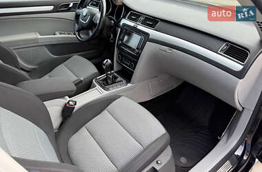 Универсал Skoda Superb 2011 в 