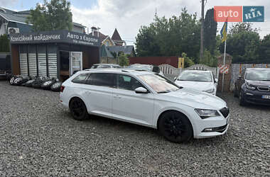 Универсал Skoda Superb 2017 в Хмельницком