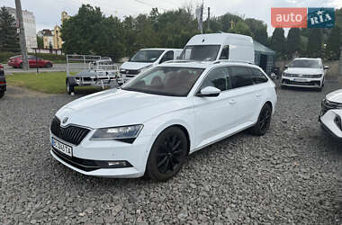 Універсал Skoda Superb 2017 в 