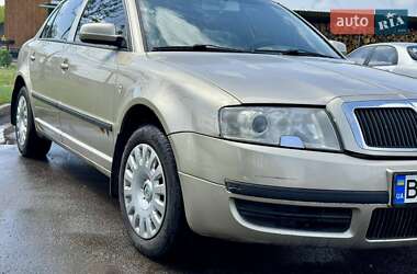 Лифтбек Skoda Superb 2005 в 