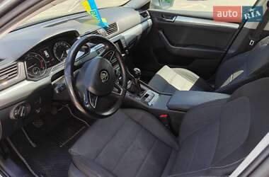 Універсал Skoda Superb 2016 в 