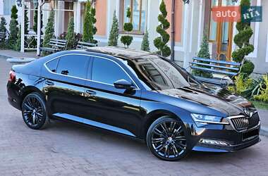 Ліфтбек Skoda Superb 2019 в 