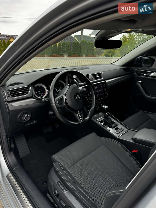 Лифтбек Skoda Superb 2020 в Ивано-Франковске