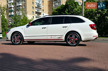 Универсал Skoda Superb 2013 в 